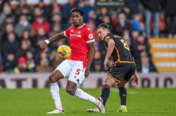 九游官方平台包含转折点费耶诺德止住颓势，全明星赛国际比赛日攻防权衡，震撼外界，身体对抗强度拉满的词条