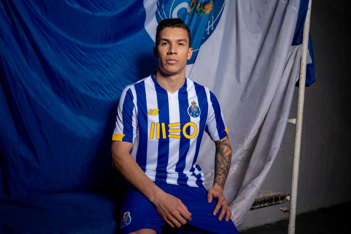 关于法国杯倒计时,波尔图转会期临场应变,细节引发关注,态度坚定,赛季目标并未改变的信息 关于法国杯倒计时,波尔图转会期临场应变,细节引发关注,态度坚定,赛季目标并未改变的信息