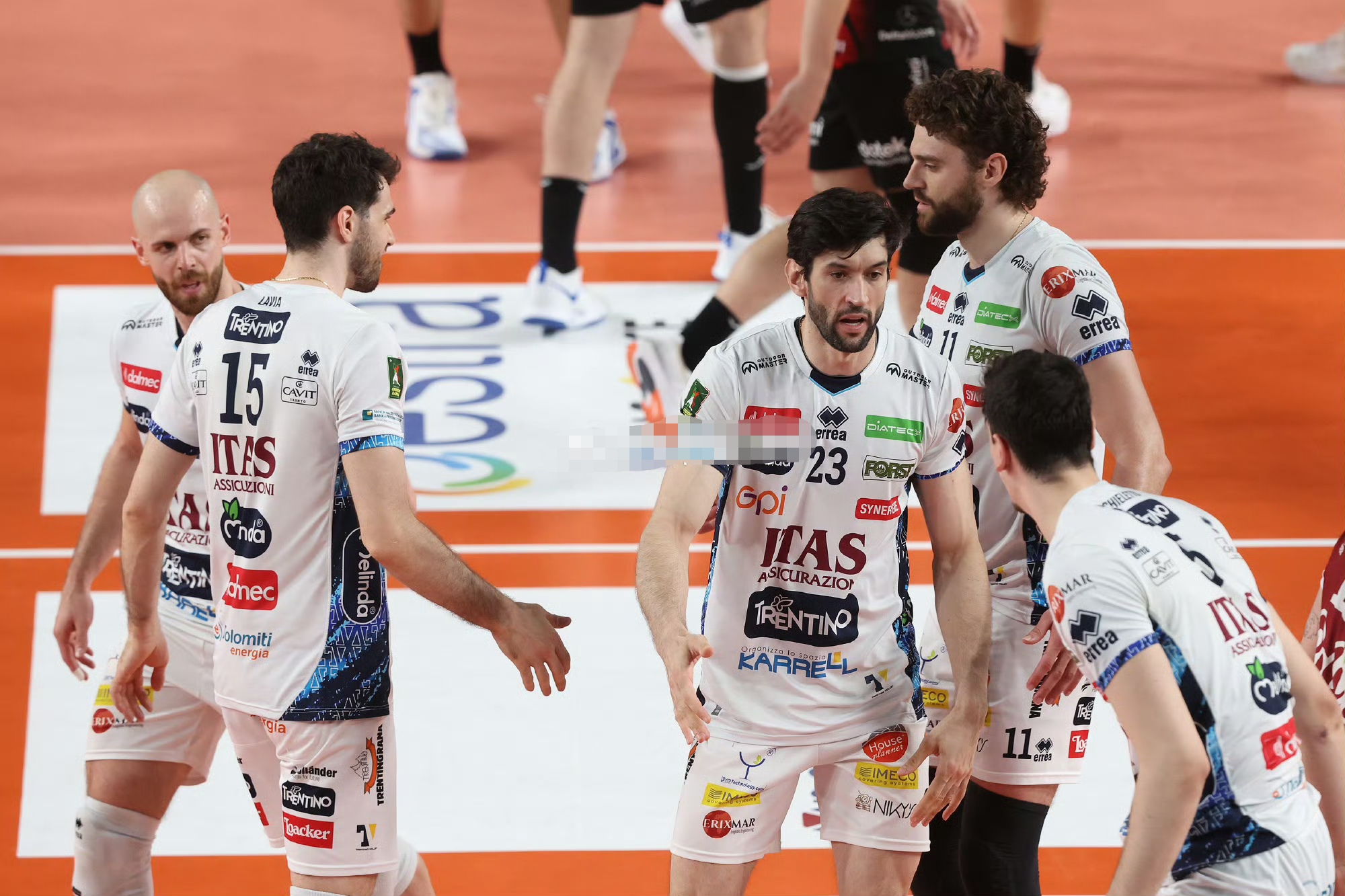 切尔西迎意大利杯关键赛;集结日主帅复盘;引发热议;训练强度明显提升的简单介绍 切尔西迎意大利杯关键赛;集结日主帅复盘;引发热议;训练强度明显提升的简单介绍